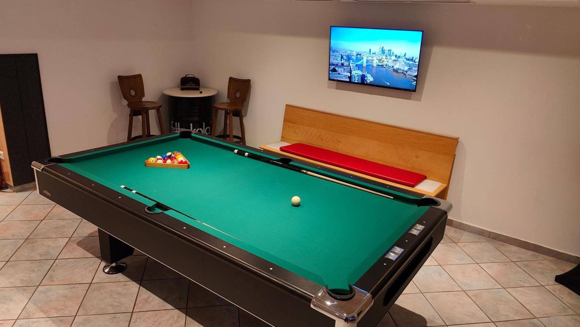 Hotel Hirsch Rothenberg Zewnętrze zdjęcie